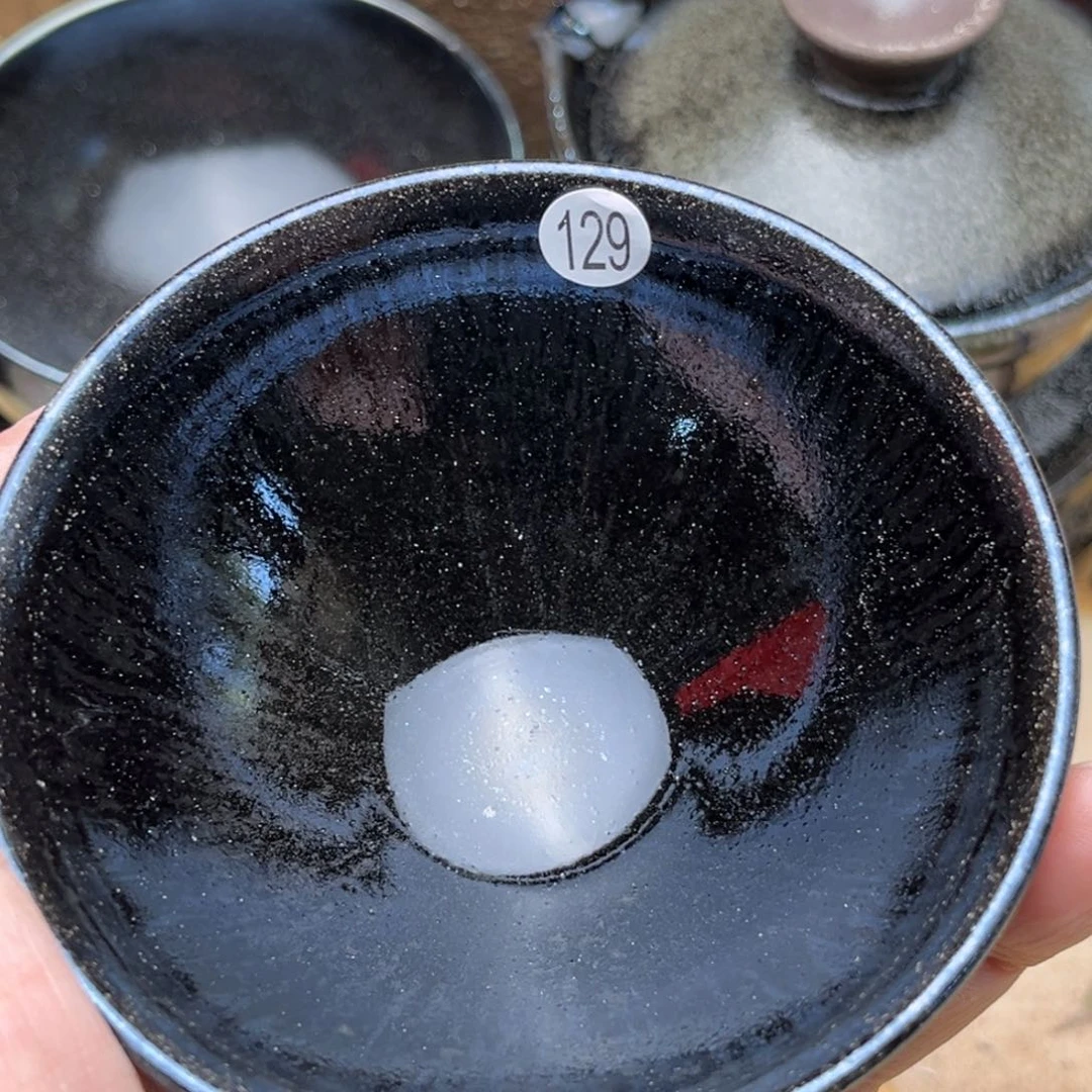 茶盏义兴龙窑坚持真柴烧