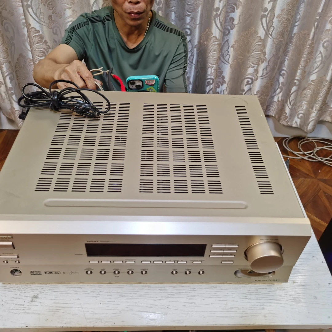 8新  二手ON桥SR501功放机，不支持退换货。运费自理