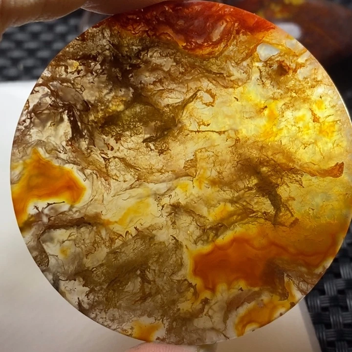 玛瑙/玉髓颈饰未镶嵌跟**疯