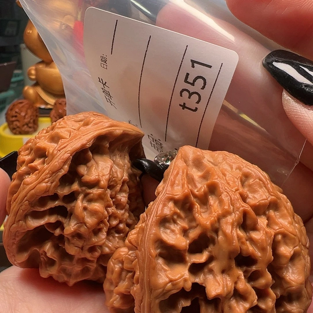 聆***光文玩核桃手把件蛇头