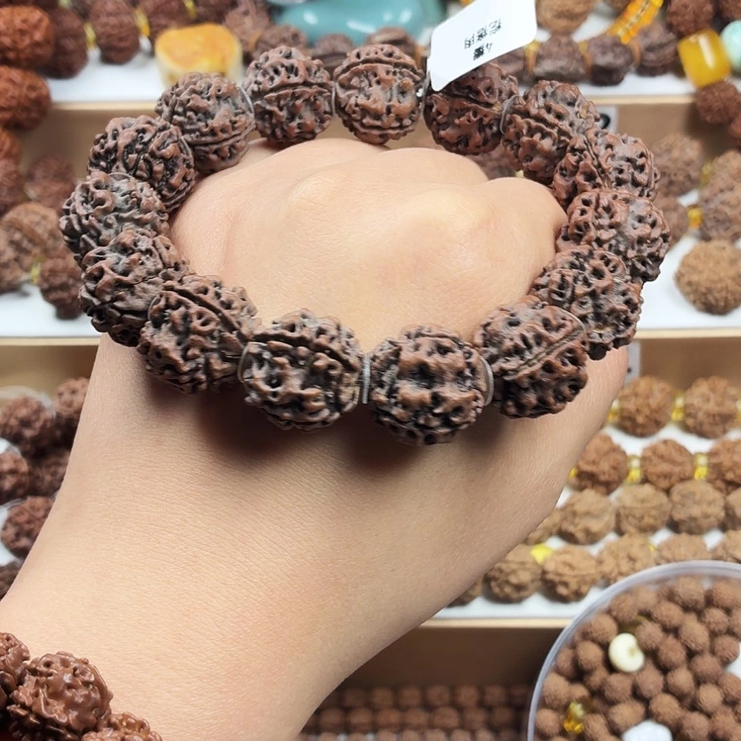 金刚菩提手串稀有精品4瓣红皮铁籽疙瘩肉