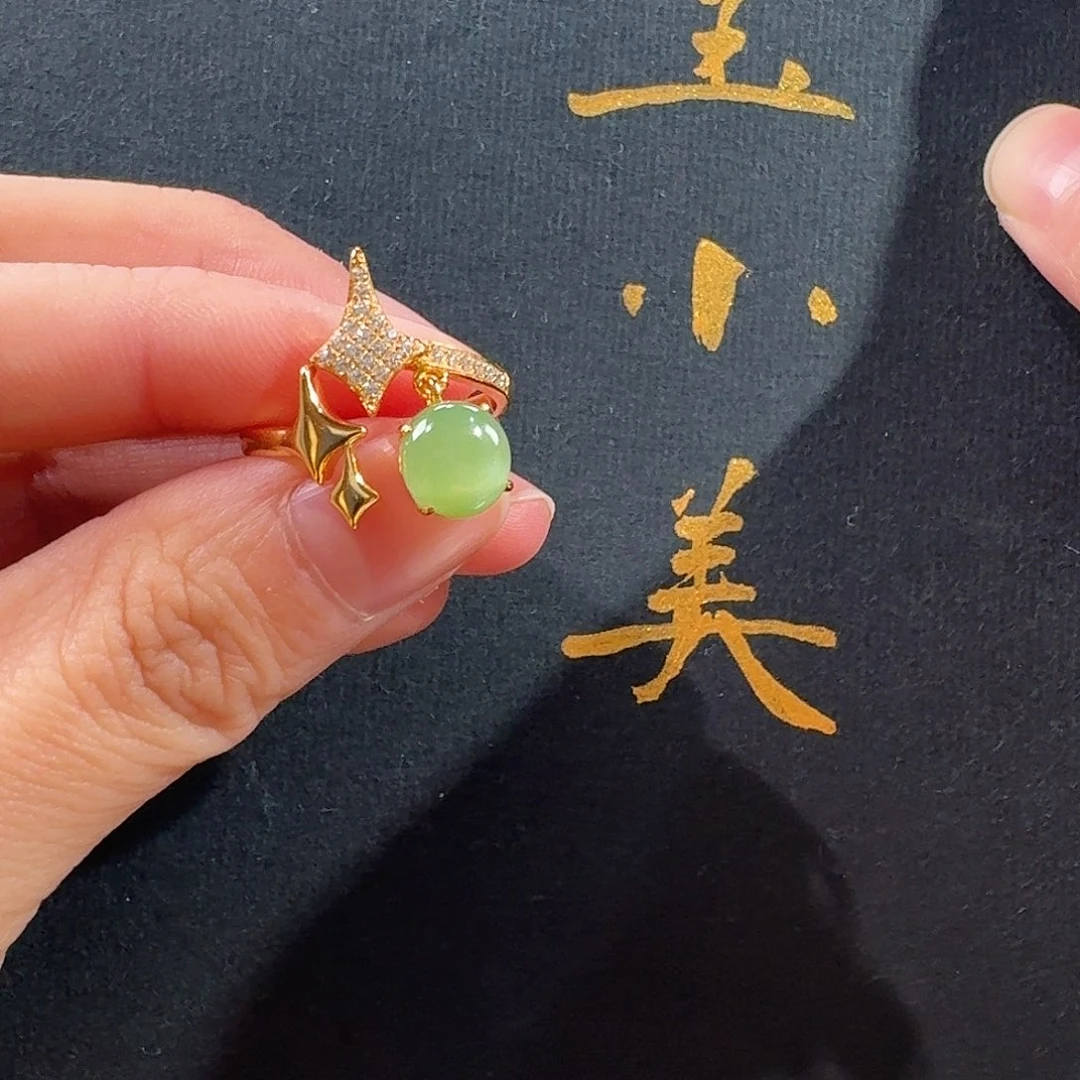 知***爷和田玉未镶嵌颈饰