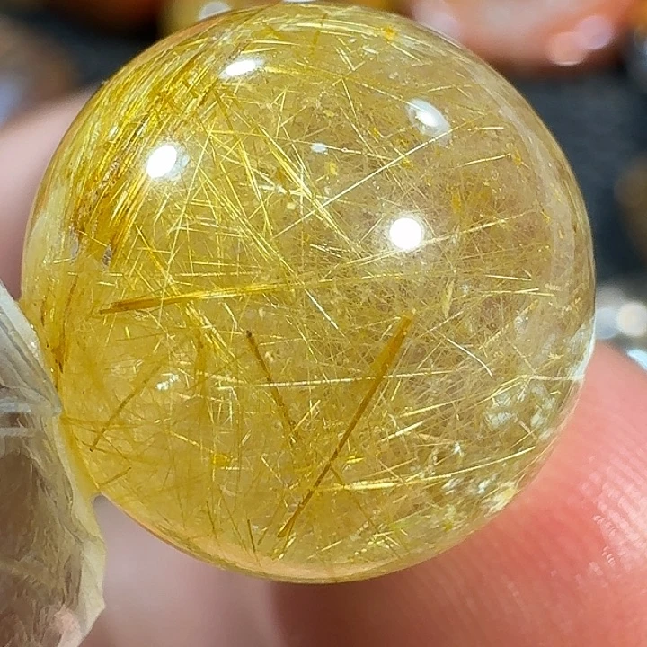 未镶嵌颈饰水晶苏****馆