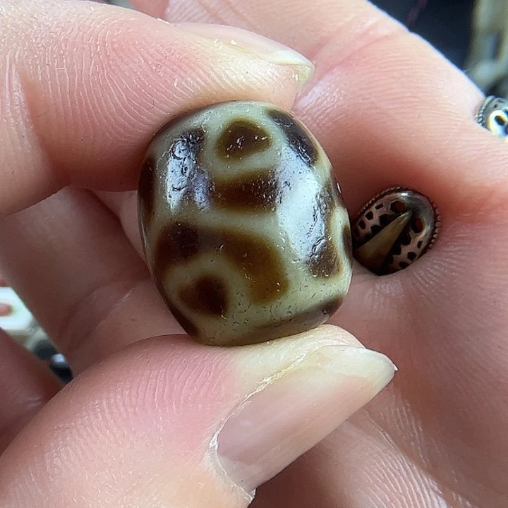 玛瑙/玉髓合金颈饰