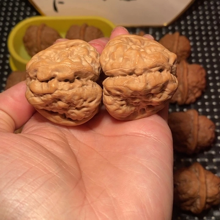 运***动文玩核桃把件蛙王