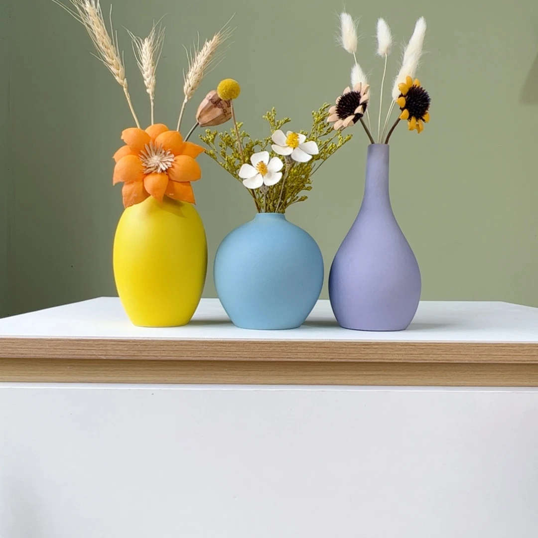 瓷片陶瓷花瓶带花高度20-30厘米左右