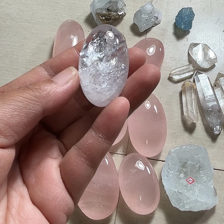 白***夏未镶嵌珠宝半成品芙蓉石