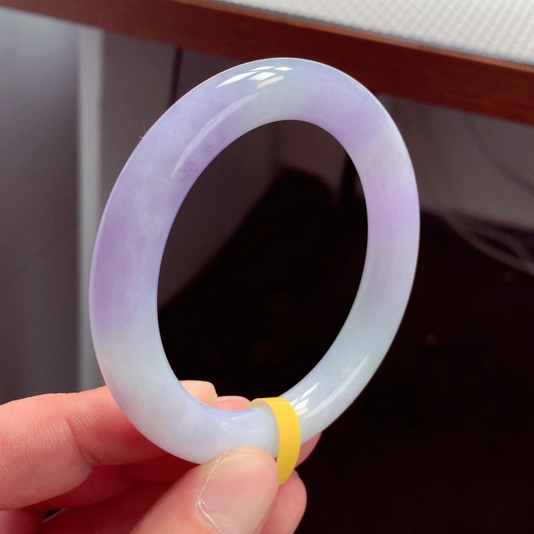 翡翠手镯未镶嵌缅甸翡翠