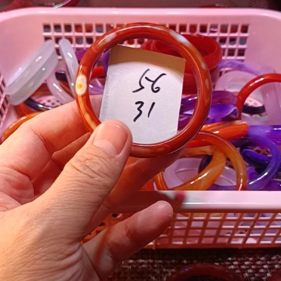 玛瑙/玉髓未镶嵌手镯