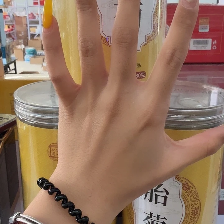 仓储折扣临期破损不退不换看好再拍