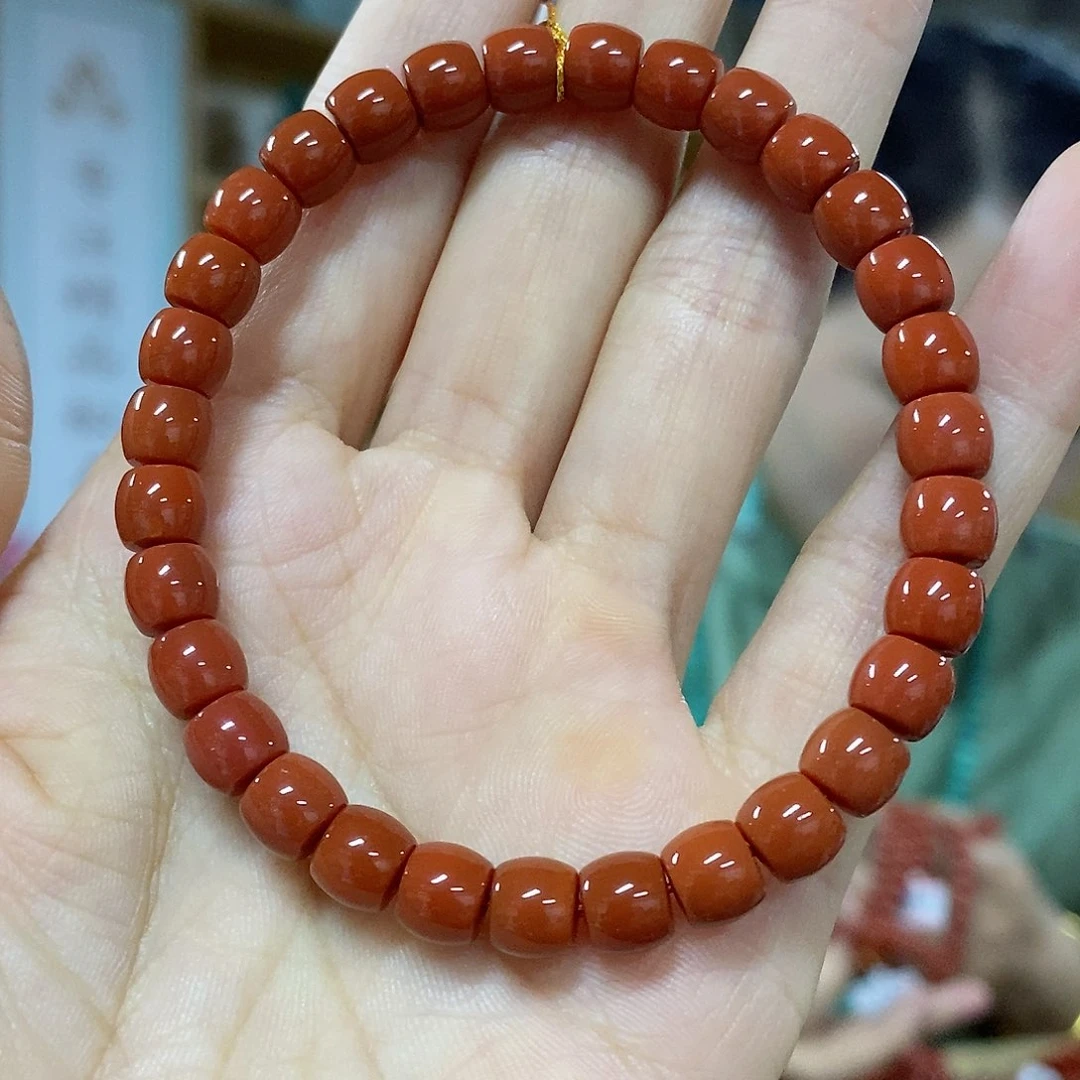 南红玛瑙未镶嵌珠宝奇石
