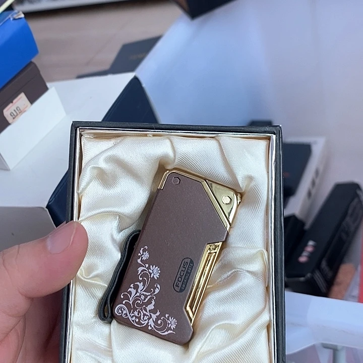 天***勤明铬充气打火机充气打火机