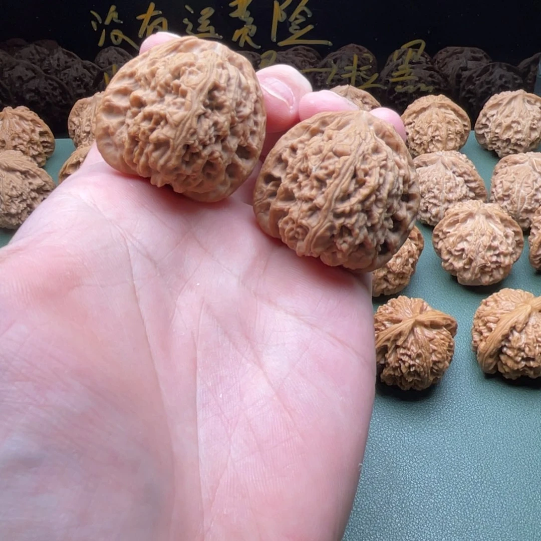 核桃把件39全品南疆石