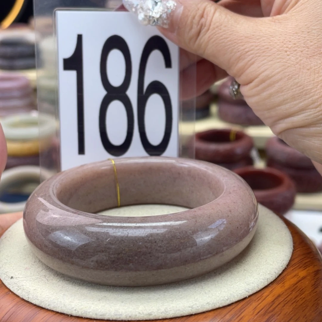 【闪购商品】石英质玉手镯未镶嵌