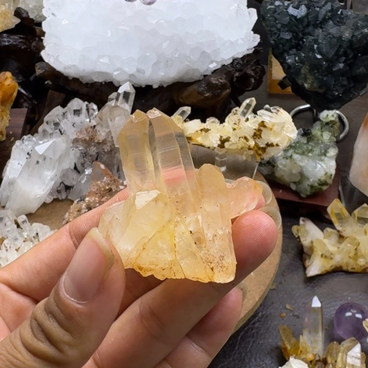 水晶未镶嵌珠宝半成品