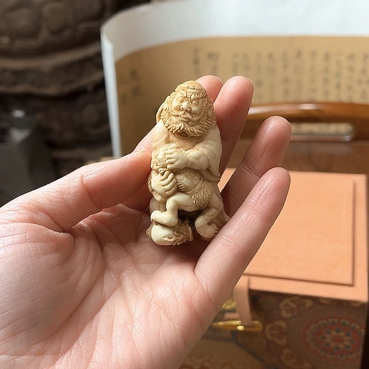 雕刻鹿角茶空间搭配空间摆件