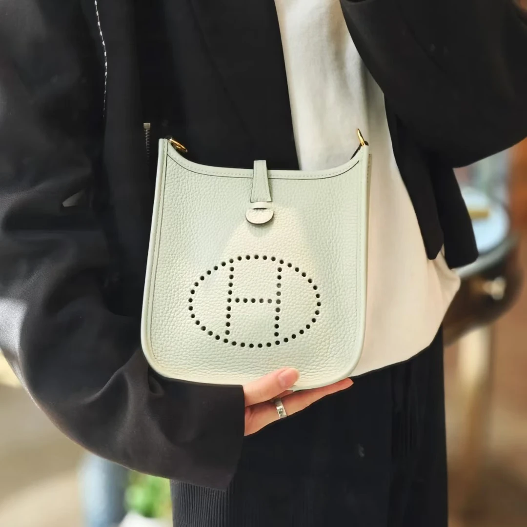 99新 Hermes/爱马仕 艾瑟尔奢品/黎雪灰伊芙琳/D刻