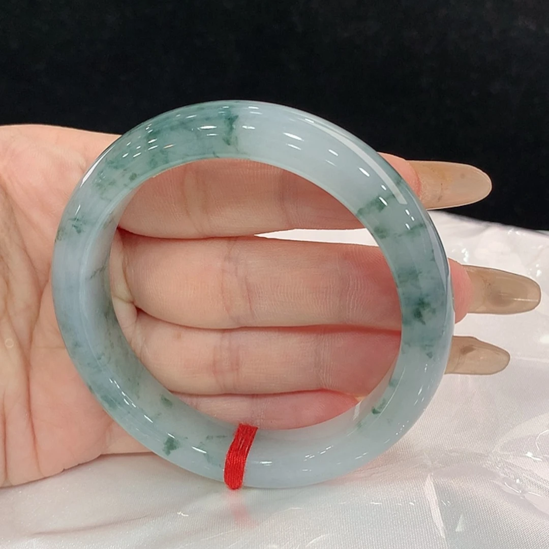 【闪购商品】翡翠手镯未镶嵌M****李58.5，57/58