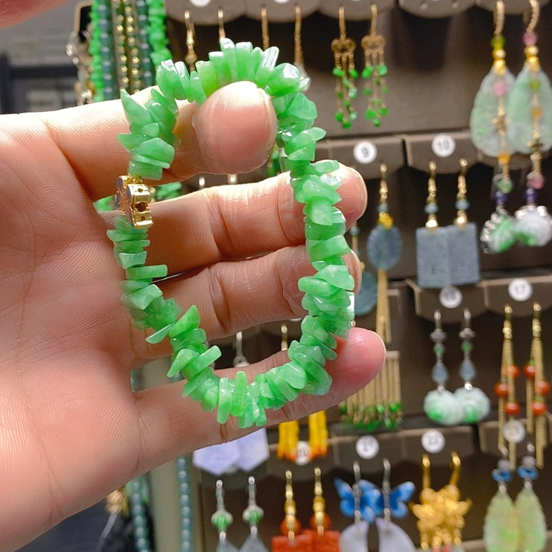 未镶嵌翡翠耳饰翡翠