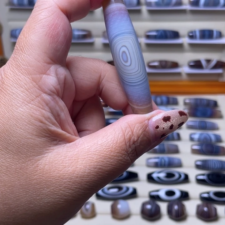 C***c玛瑙/玉髓未镶嵌颈饰