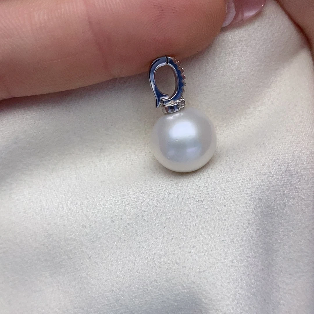 【闪购商品】淡水珍珠颈饰银S925镶嵌