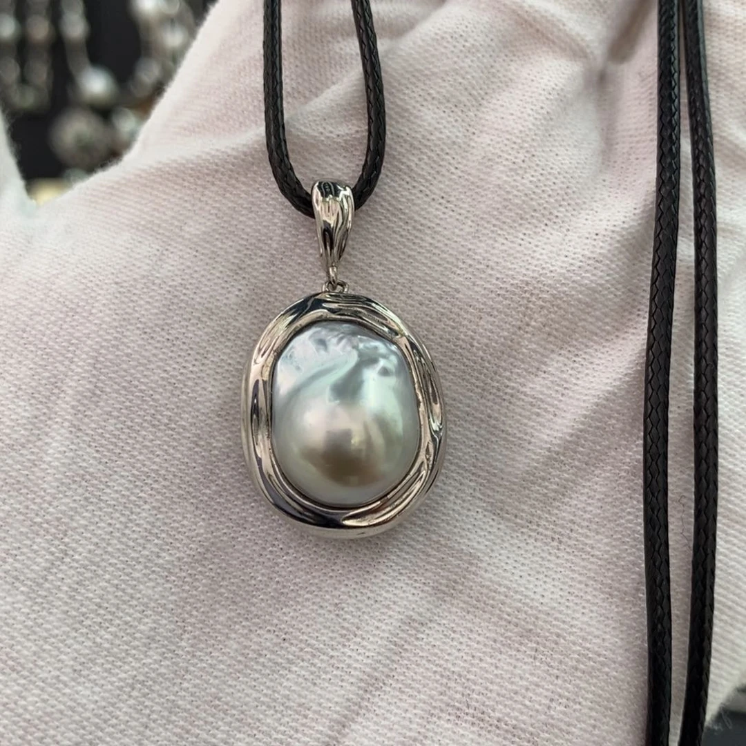 颈饰银S925镶嵌海水珍珠