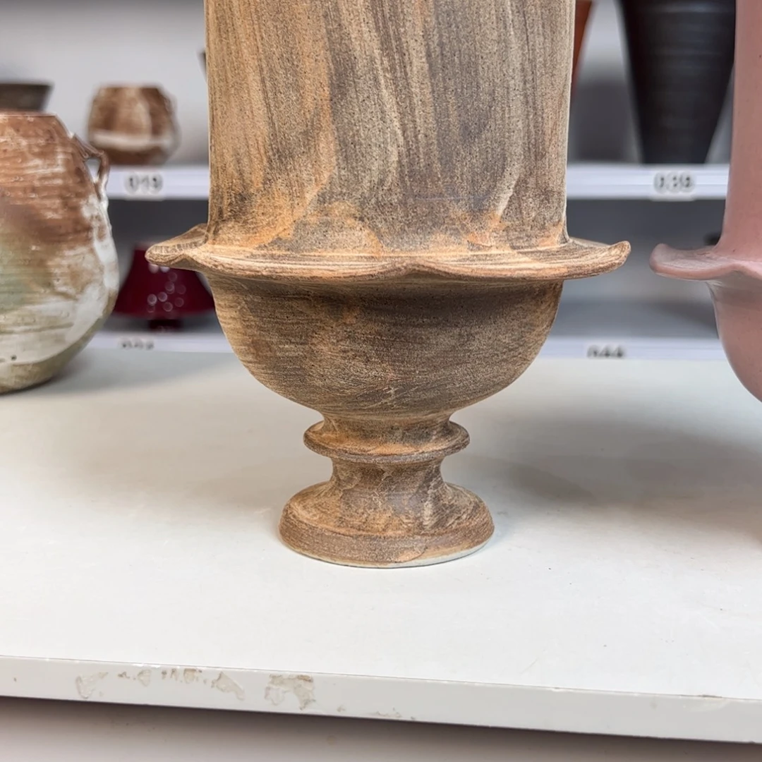 趁***5口径11高度18有孔