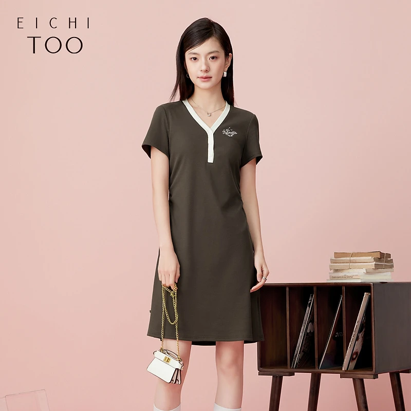 A爱居兔夏季新款运动风时尚百搭短袖连衣裙EQLBJ2P026A