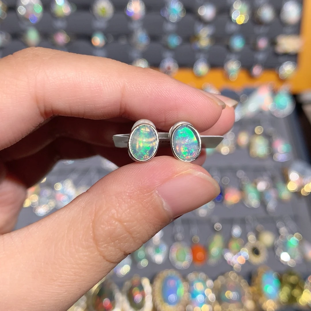 银S925镶嵌欧泊欧泊耳饰y