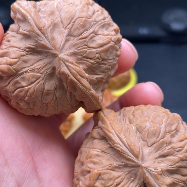 夜***珊吊坠文玩核桃南瓜墩48