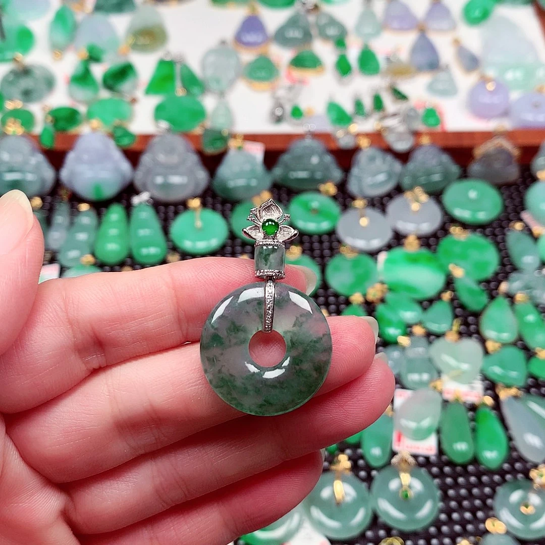 翡翠18K金镶嵌吊坠(不含链)