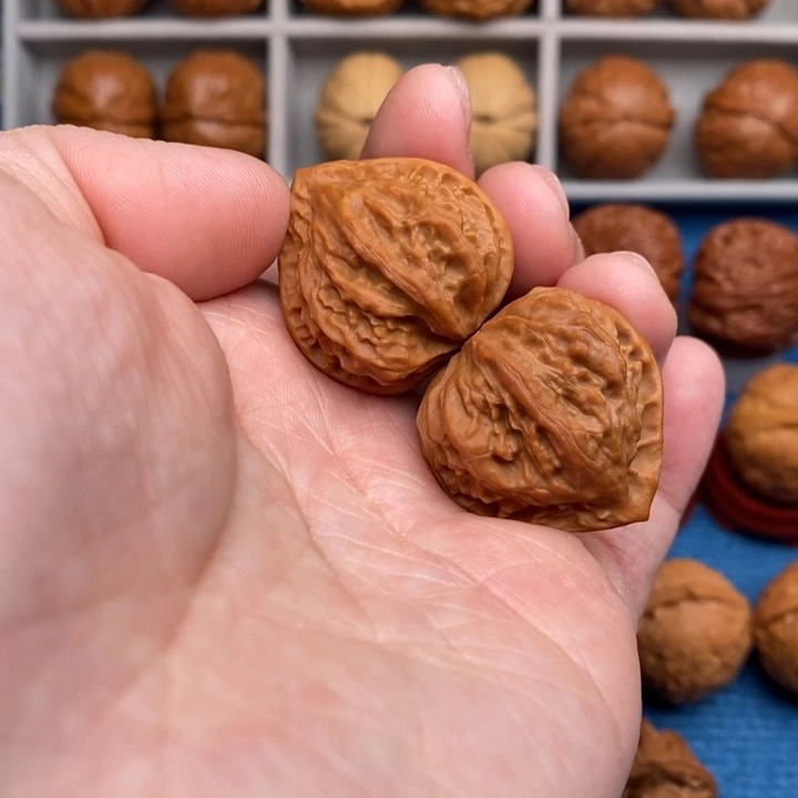 文玩核桃把件红桃A