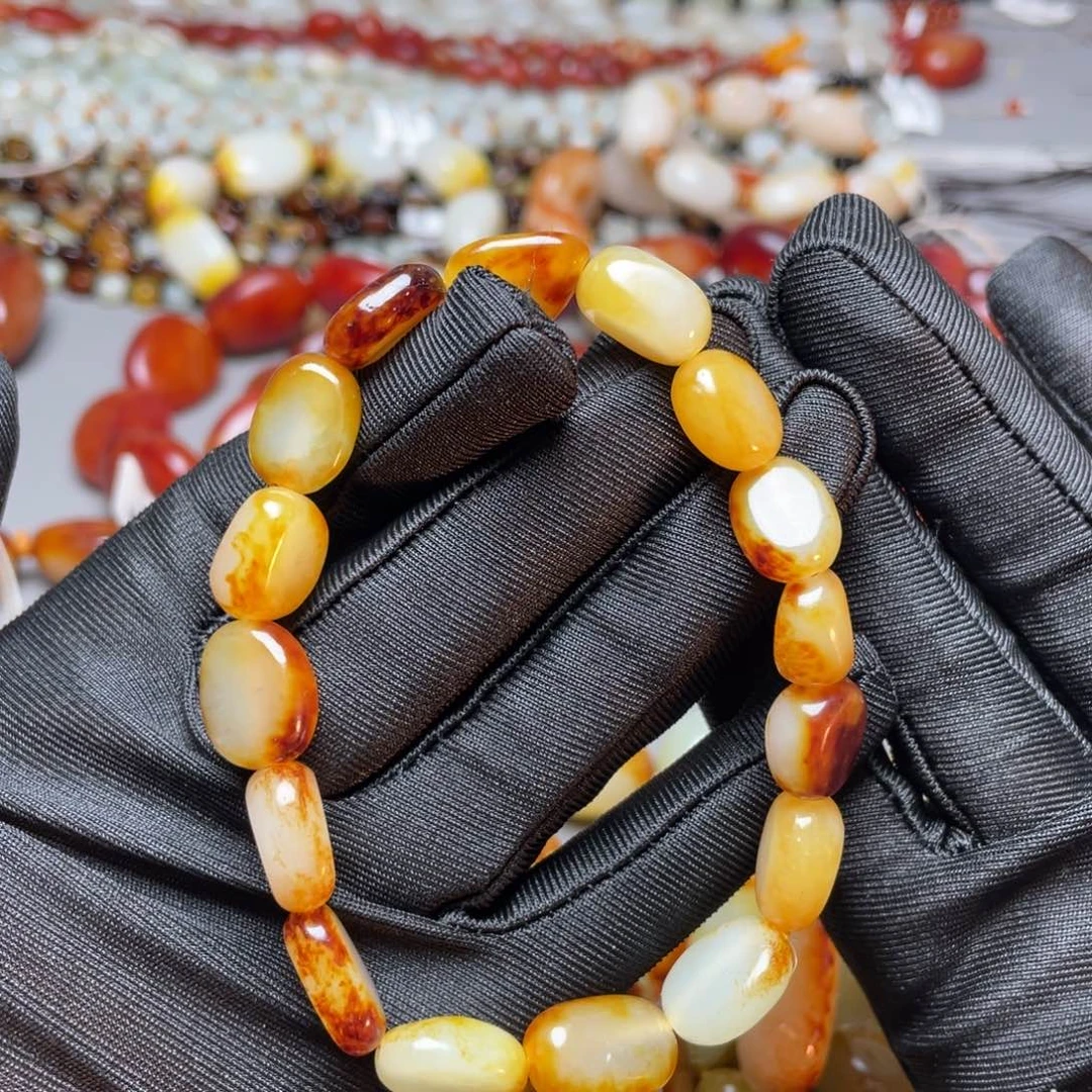 和田玉未镶嵌手链