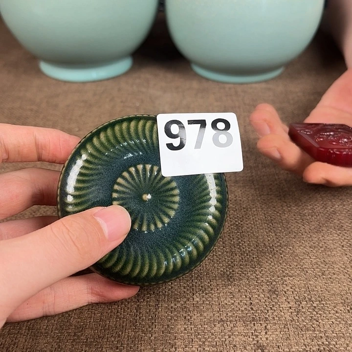 瓷片瓷片8888888888888888