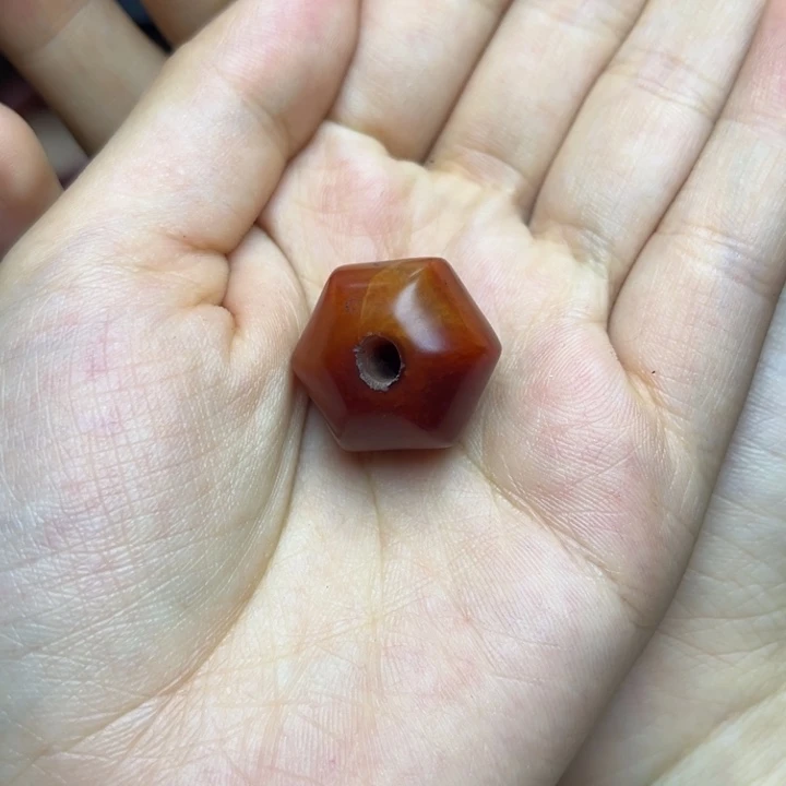 好***蔡未镶嵌玛瑙珠子1111玛瑙/玉髓