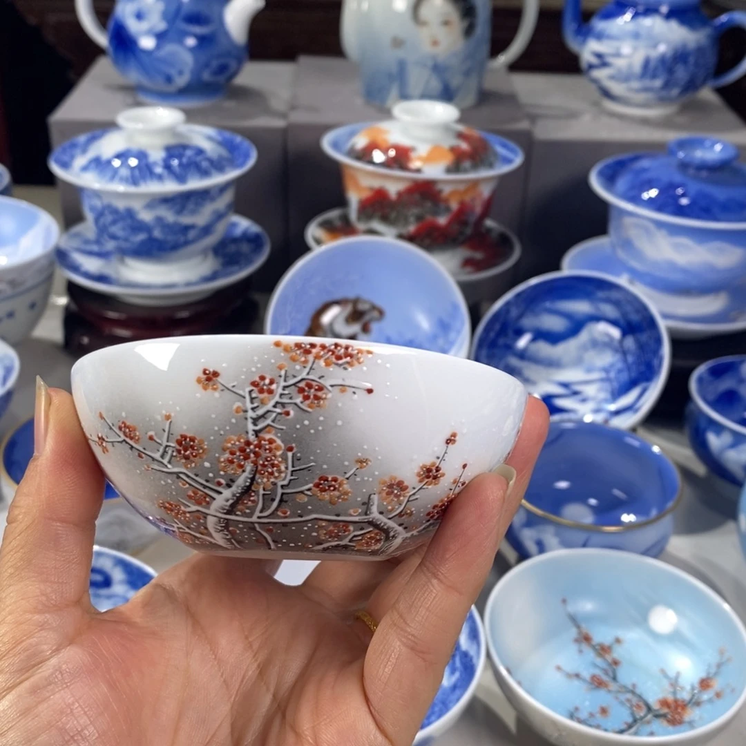 粉彩梅花主人杯杯