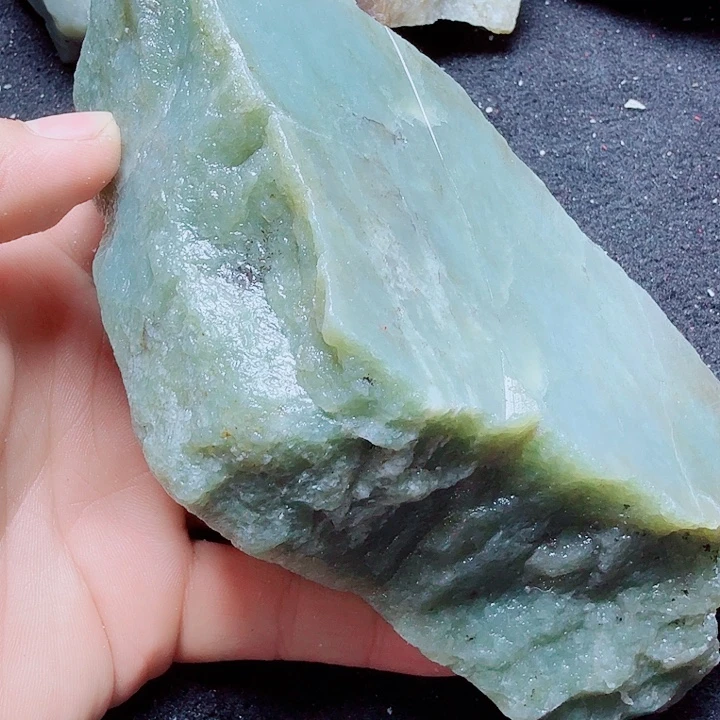 和田玉（糖玉）未镶嵌珠宝半成品