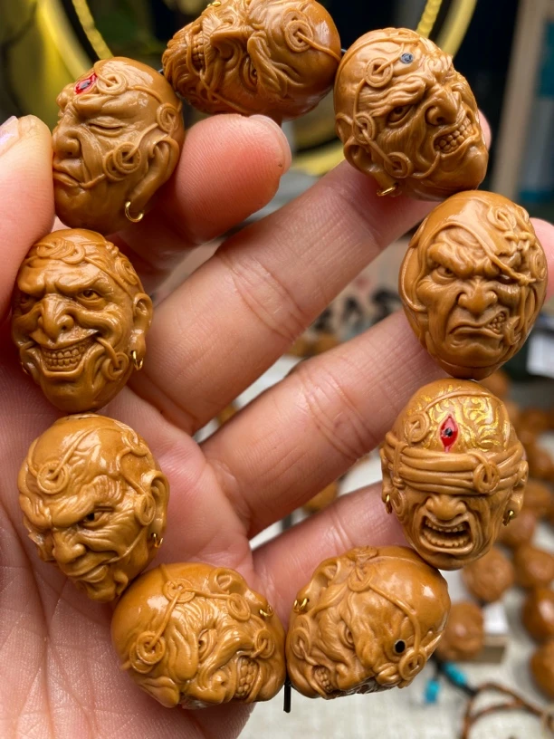 腰缠万贯～镶嵌九尊者2.1雕刻手串收藏文玩