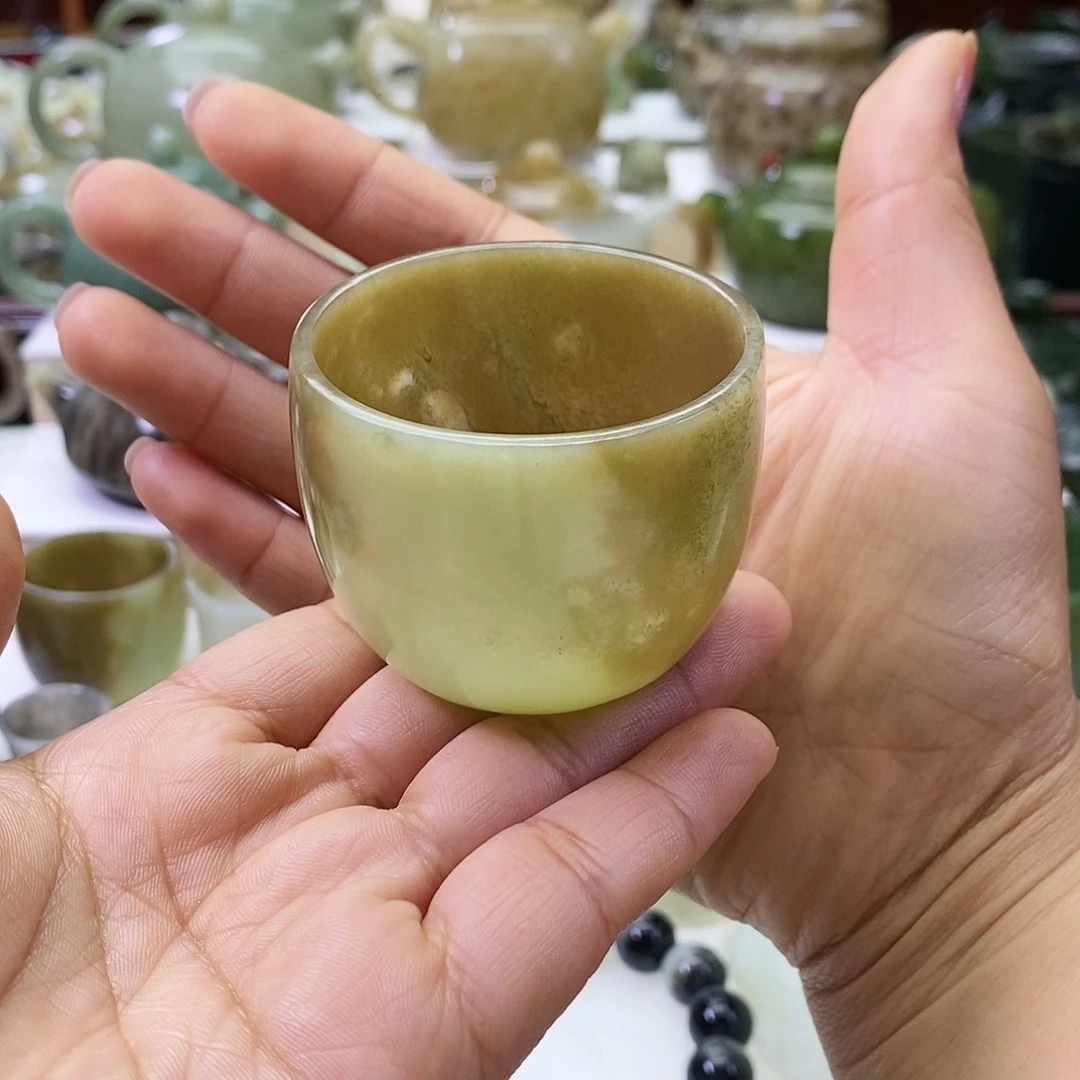 和田玉茶杯 微瑕未镶嵌