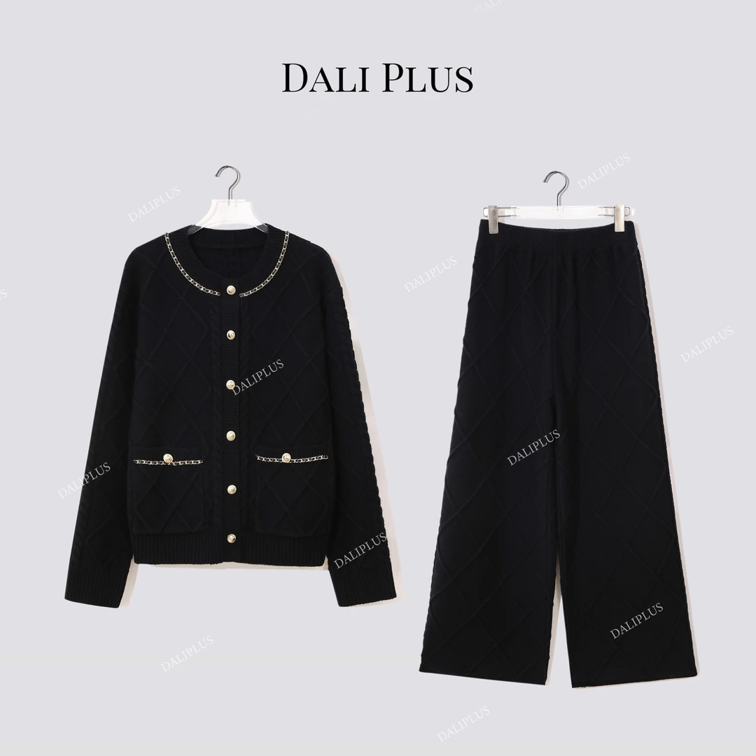 DALI PLUS“香风·黑金套”羊毛混纺链条针织开衫+长裤-D5SZ8220