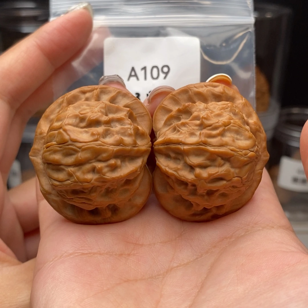 文玩核桃吊坠43大耳朵图图