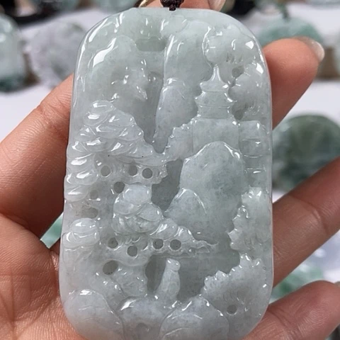 翡翠颈饰未镶嵌山水牌福利