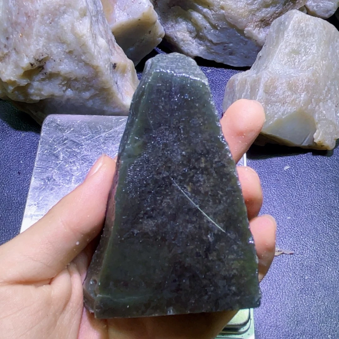 未镶嵌和田玉珠宝半成品