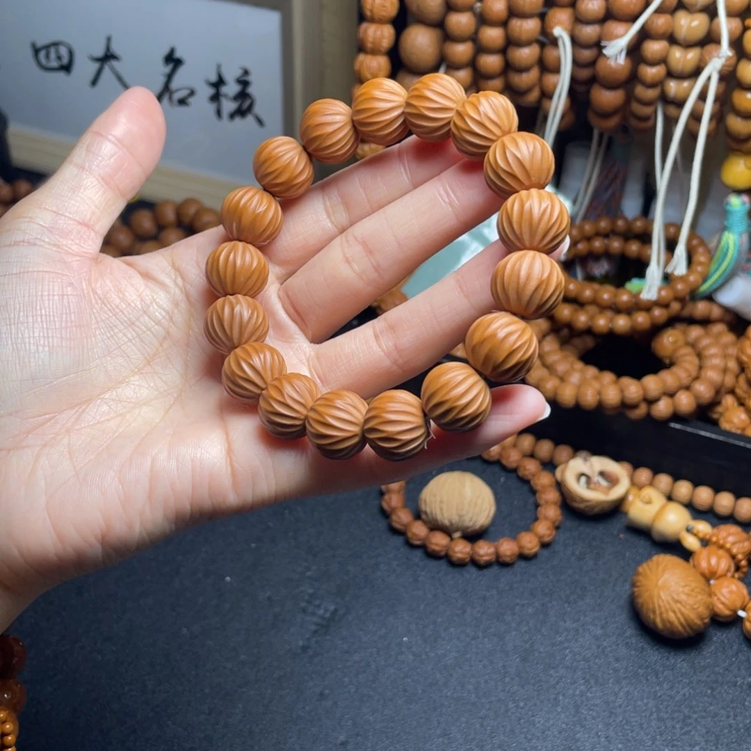 吊坠猴头核桃天河