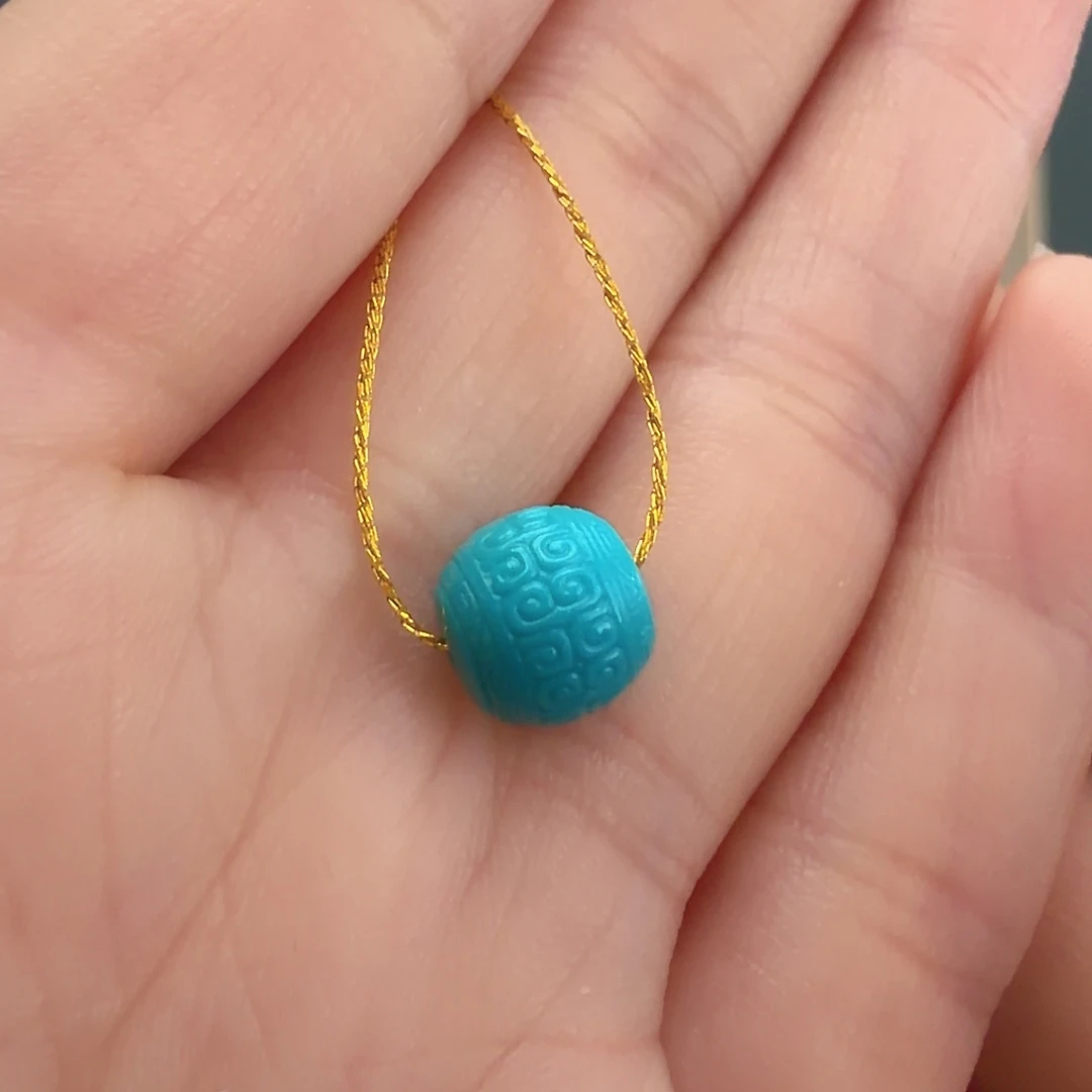 绿松石未镶嵌颈饰