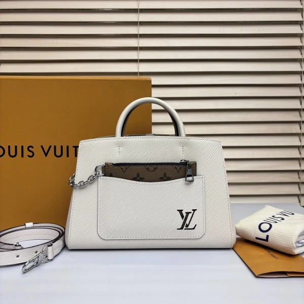 95新/路易威登/包包/市场价21000/250207CZ0023