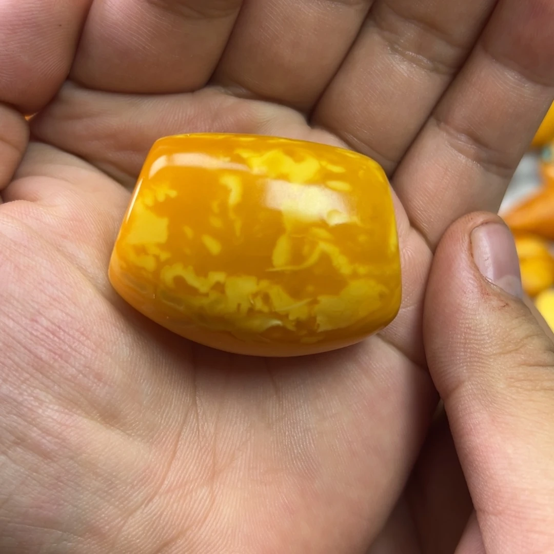 琥珀吊坠(不含链)未镶嵌