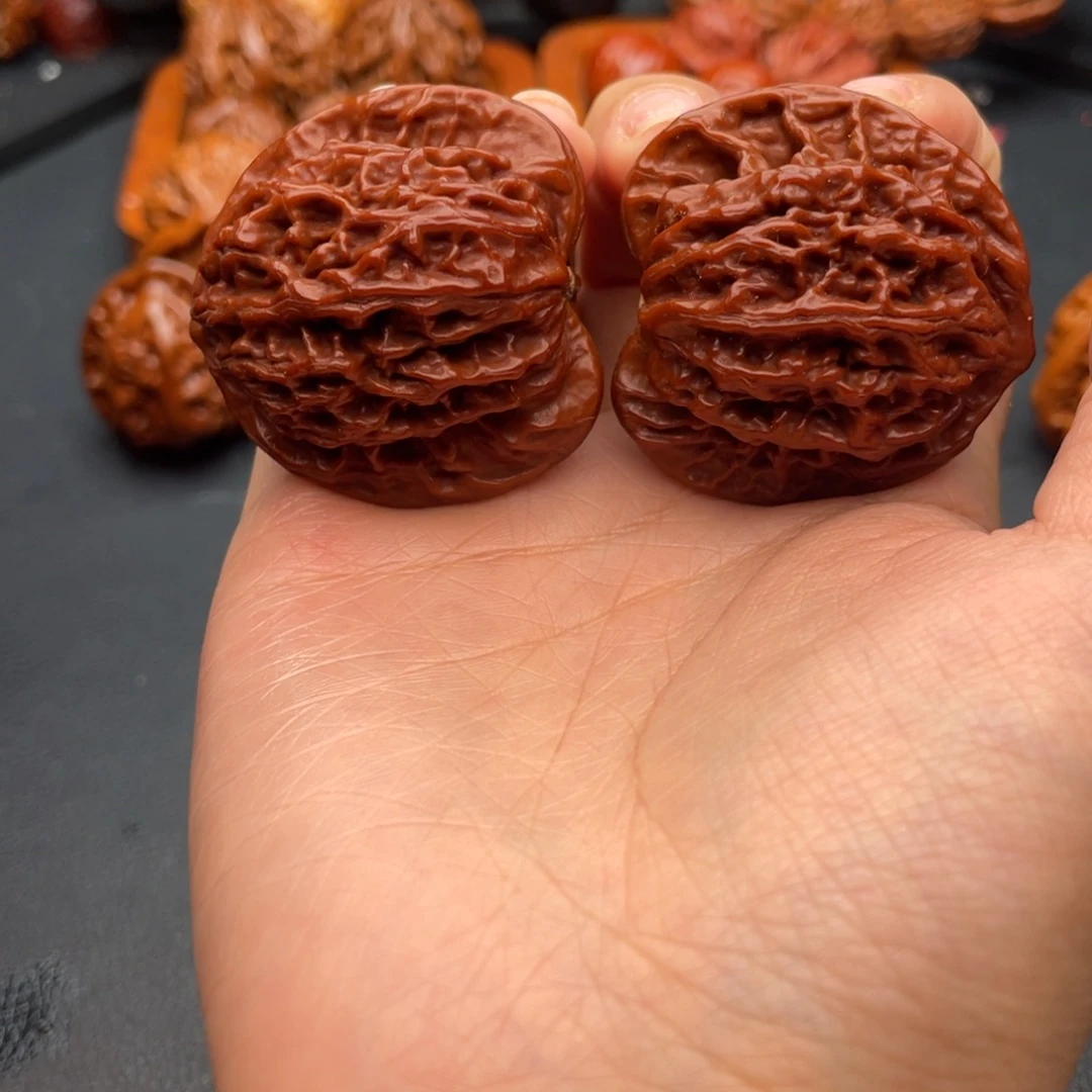 把件文玩核桃盘龙纹