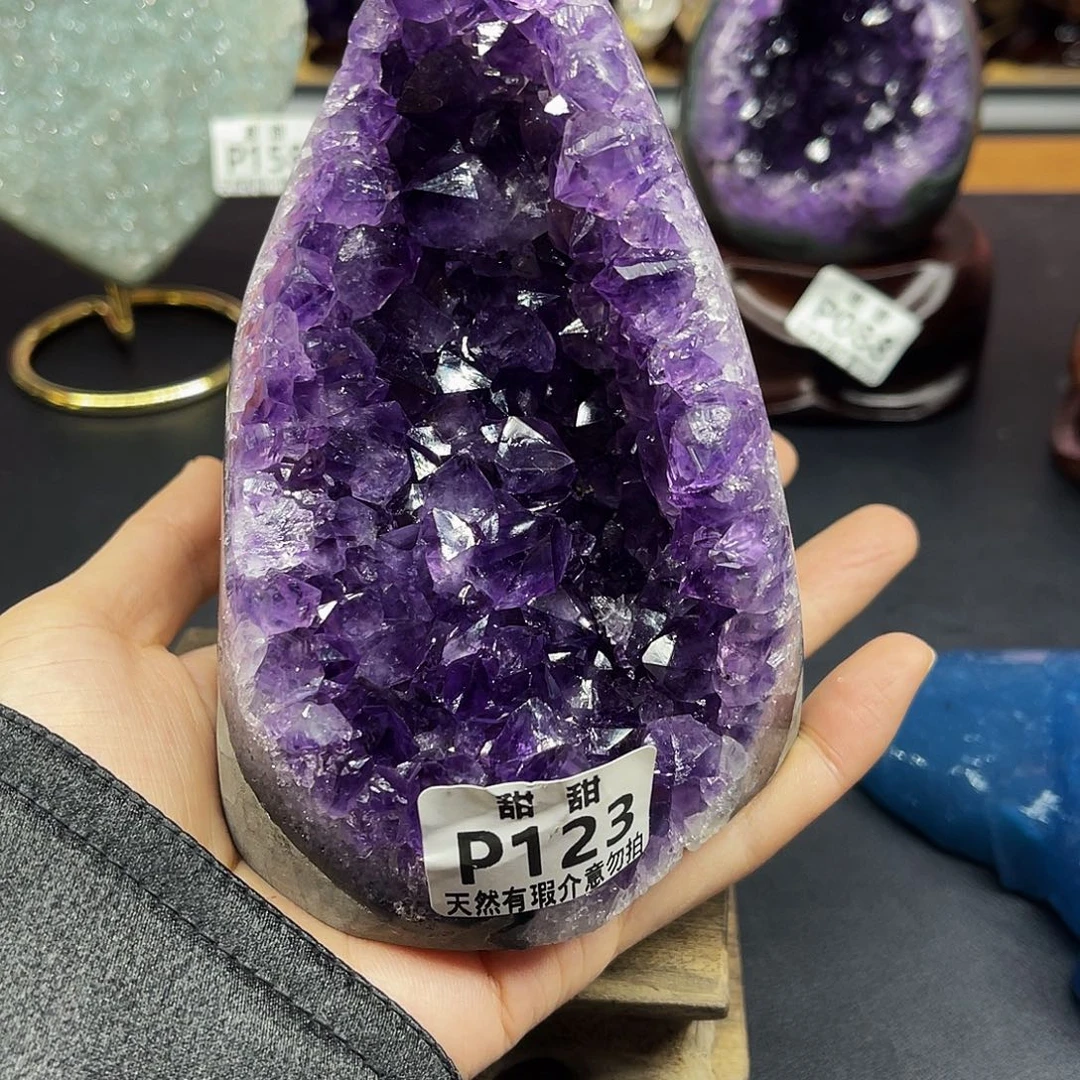 晶体大型摆件未镶嵌