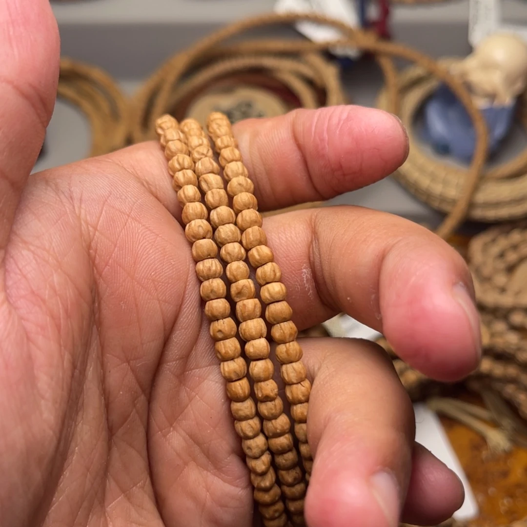 用***9柏香籽/百香籽手串